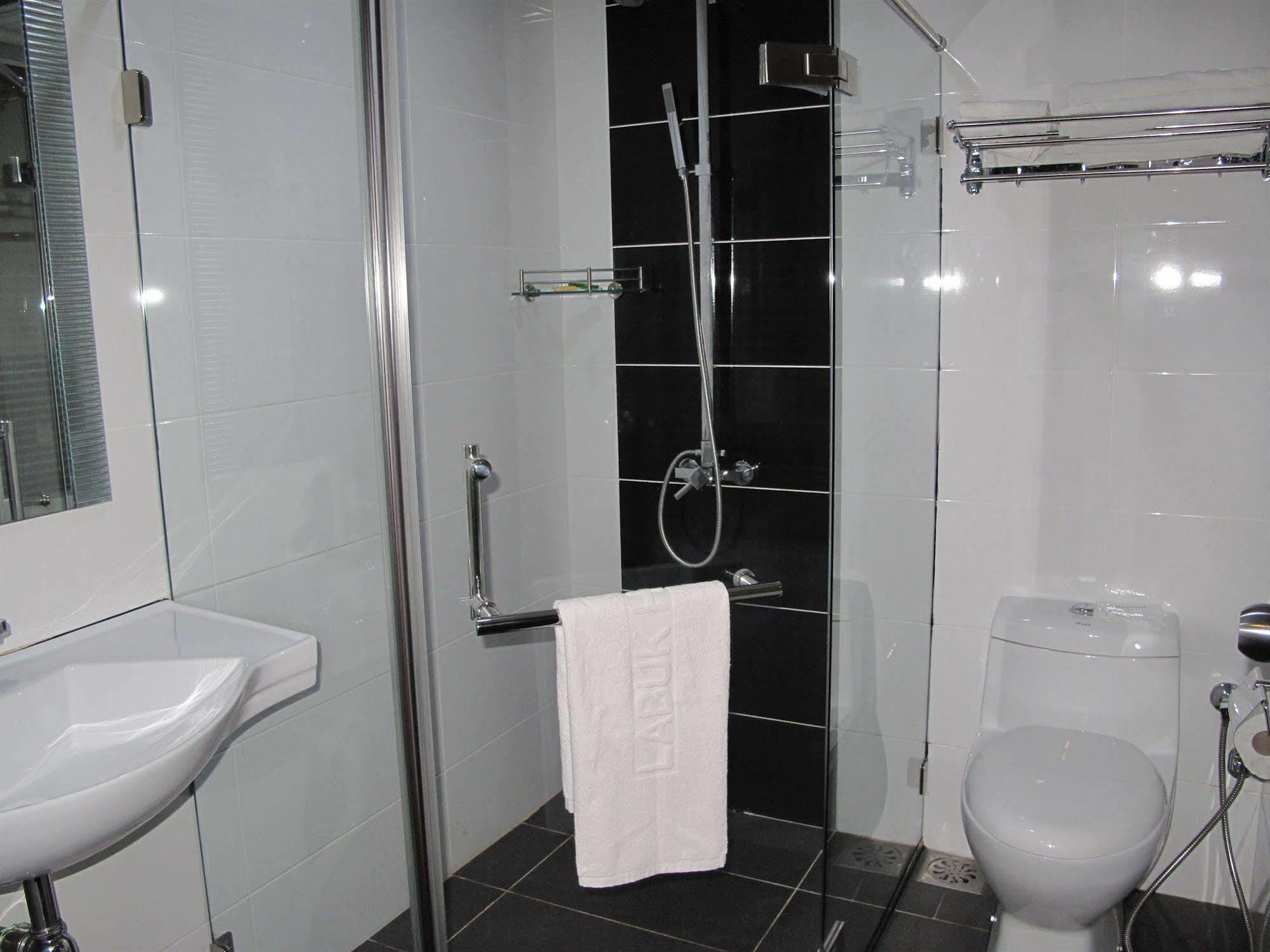 Labuk Hotel SDK Exteriör bild