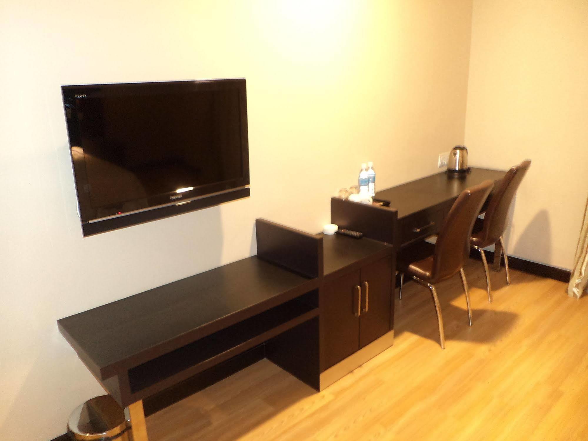 Labuk Hotel SDK Exteriör bild