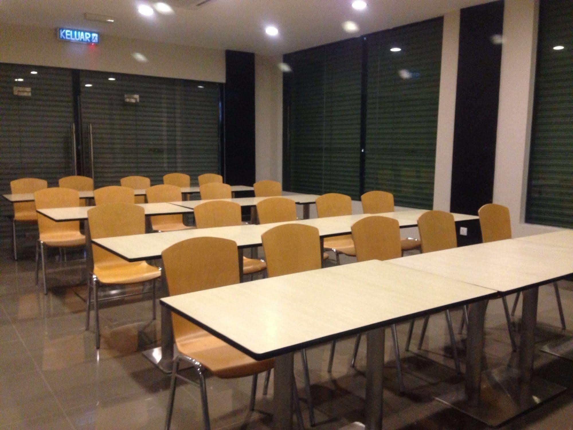 Labuk Hotel SDK Exteriör bild
